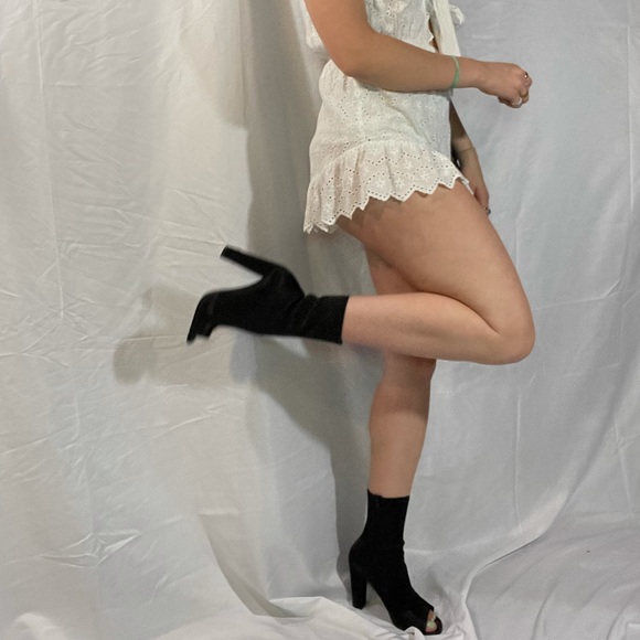 White Romper - Picture 13 of 16